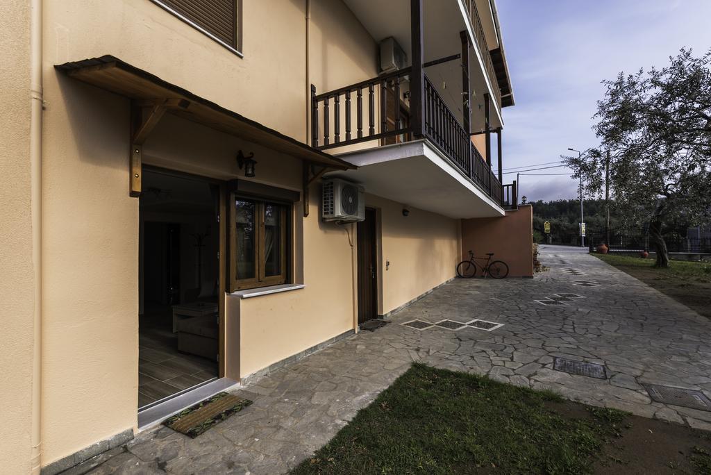 Dryades Apartments & Studios 스칼라 포타미아스 외부 사진